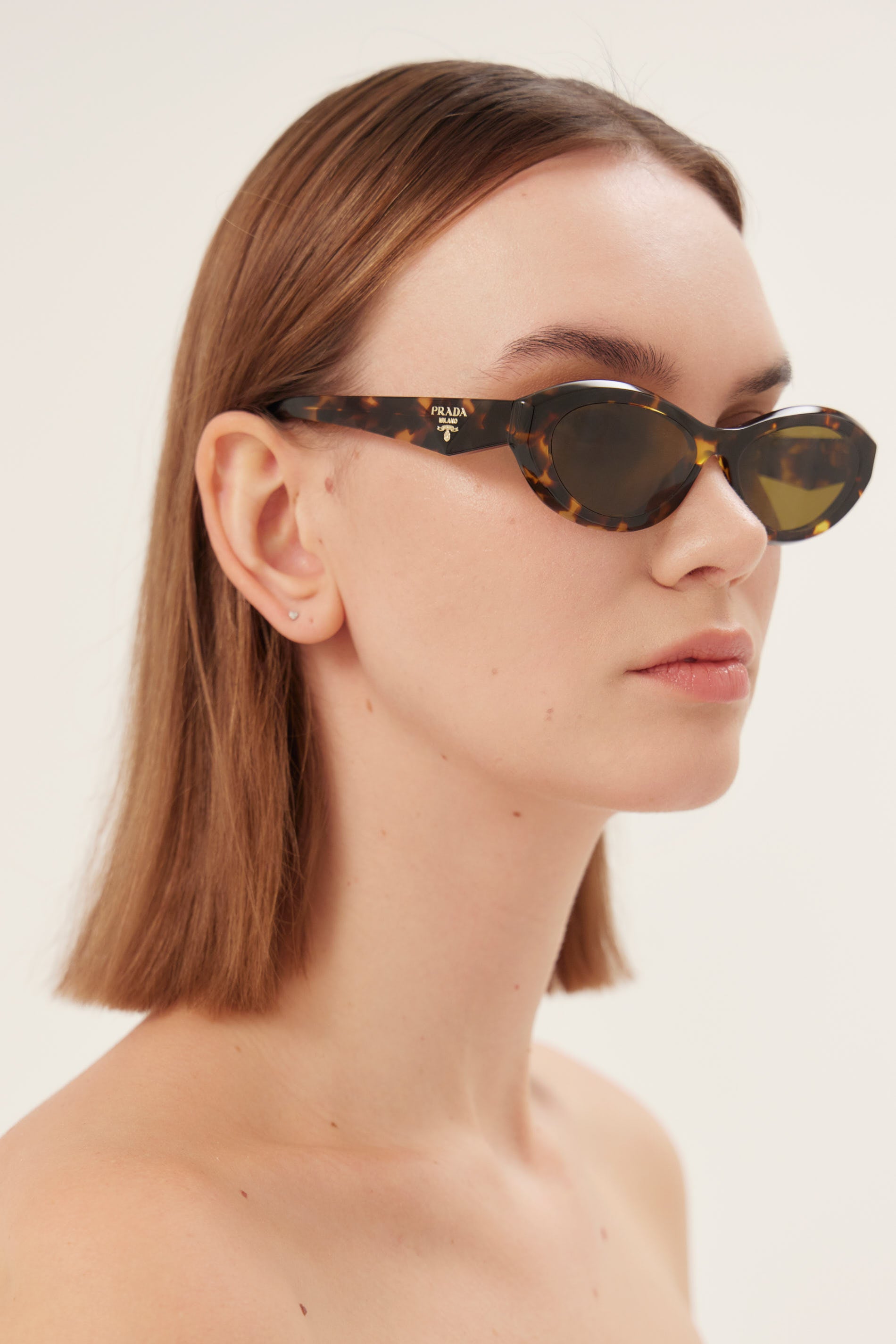 Gafas de sol ovaladas Prada PR26ZS Havana