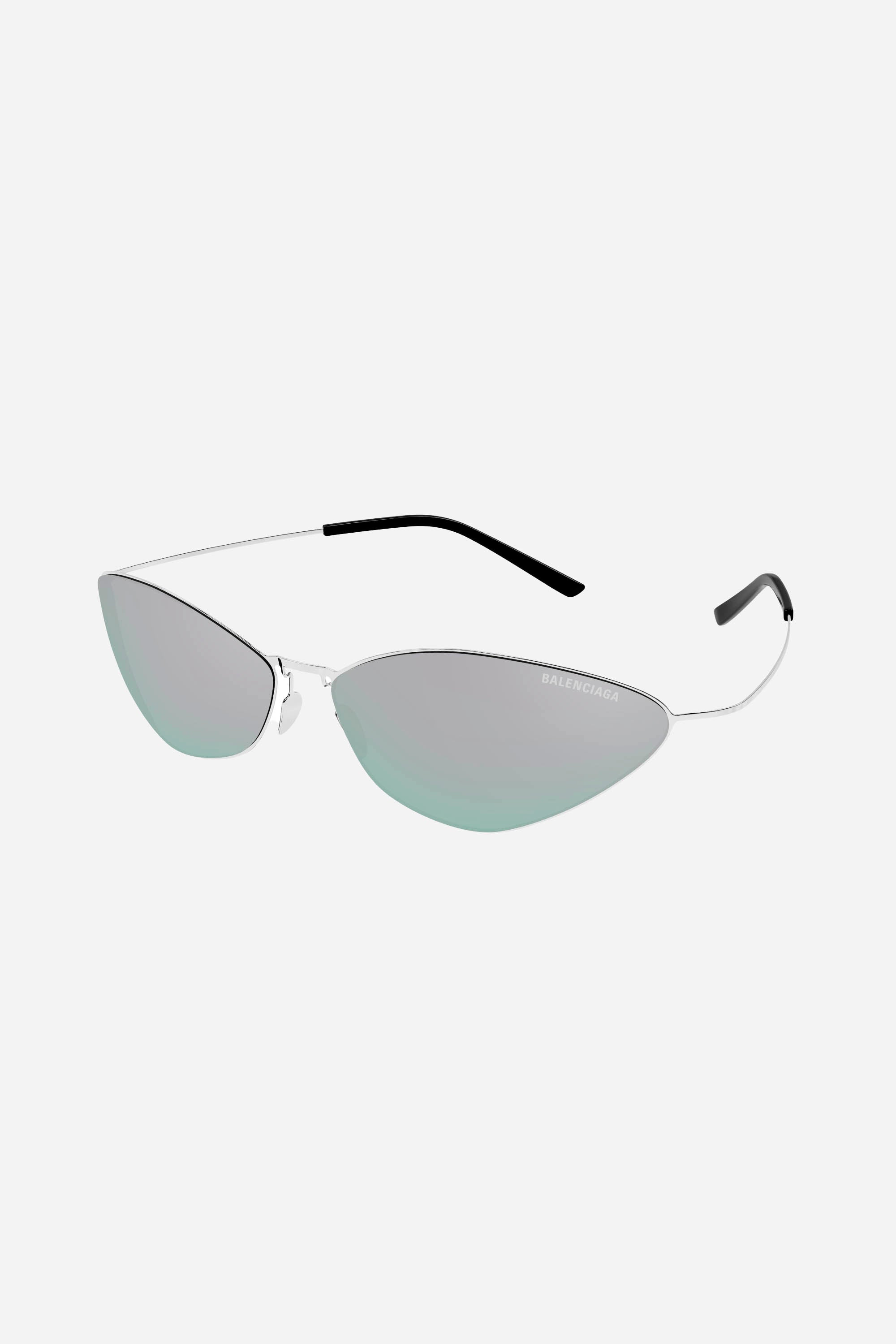 Gafas de sol Balenciaga de una sola pieza en color plata metalizada