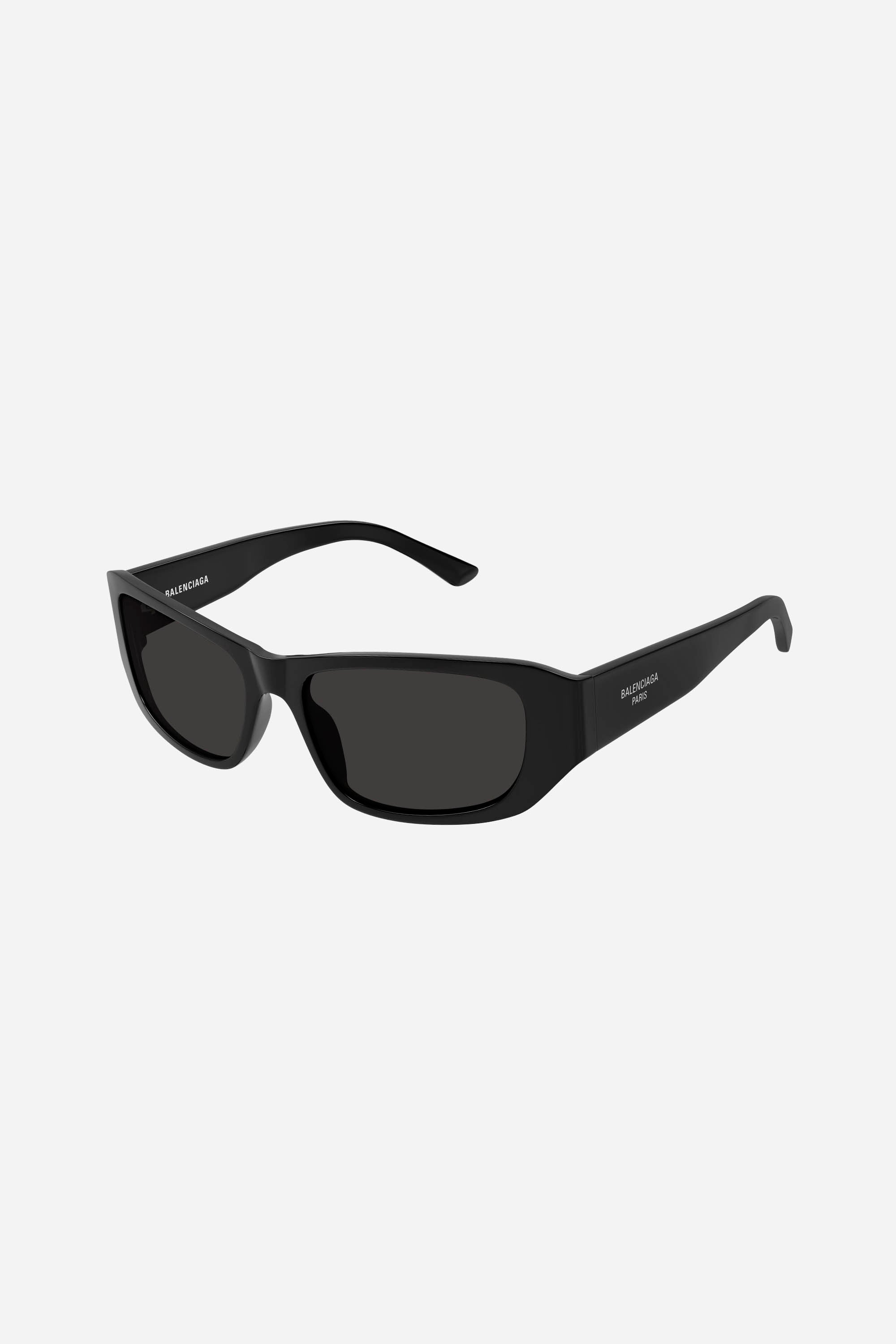 Gafas de sol unisex negras con lente gris