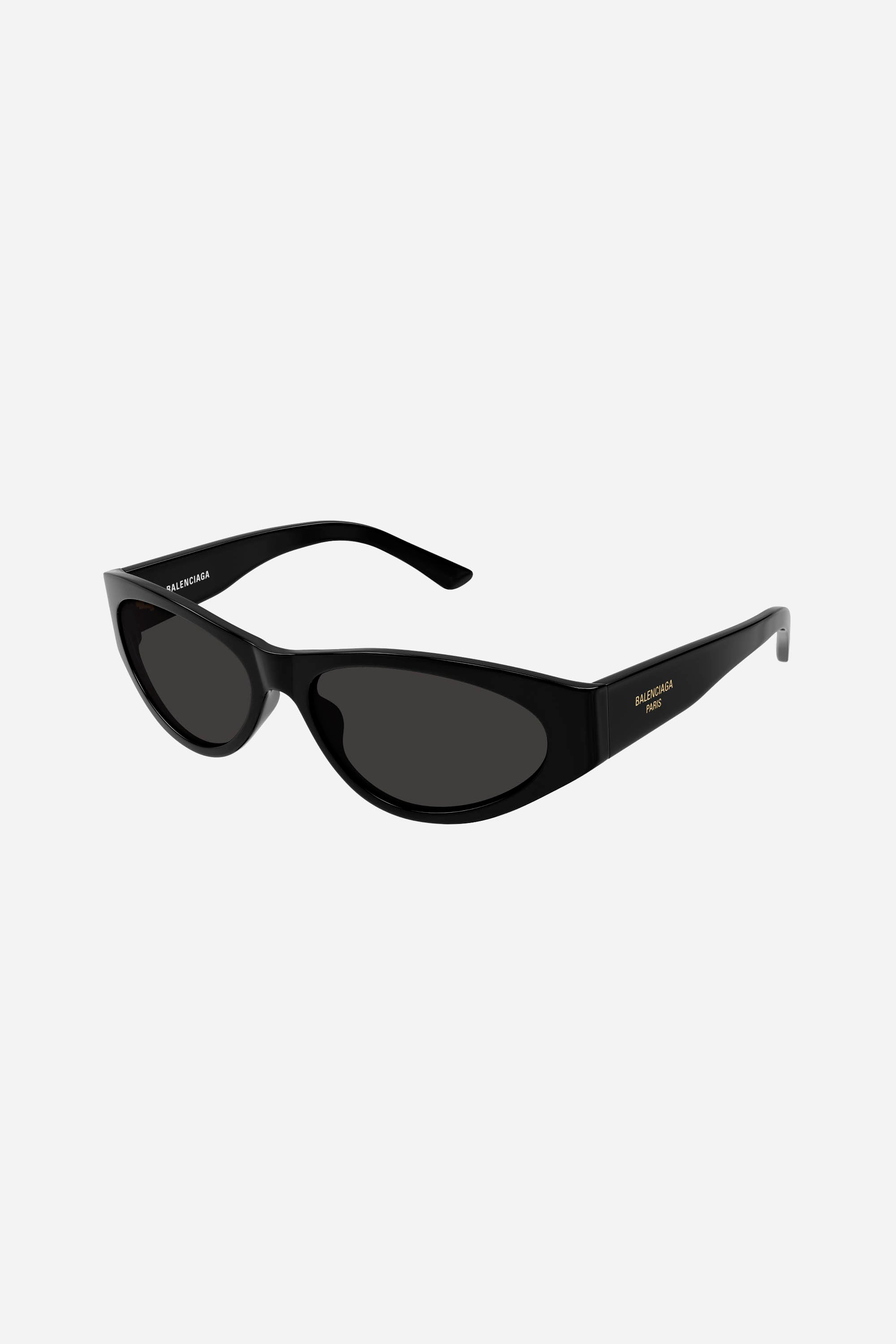 Gafas de sol Balenciaga de ojo de gato negras con lentes grises